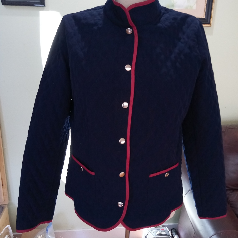 Susan Graver Quilted snap jacket..Small